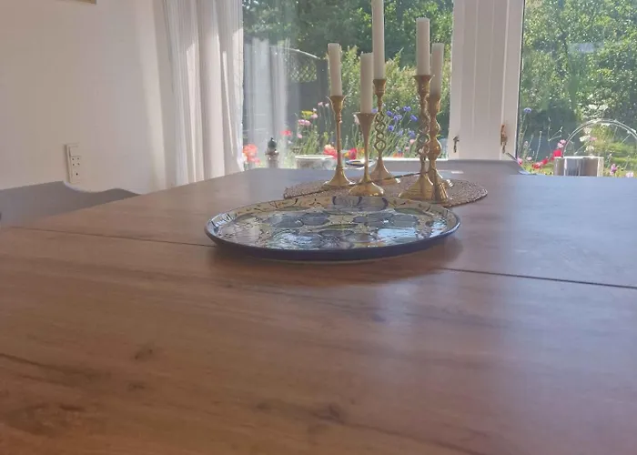 Bright Cozy In Hébergement de vacances Hals